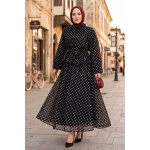 Conjunto de Blusa Negra con Puntos y Falda con Volantes, Talla XXS, Traje de Dos Piezas de Chifón, Conjunto Corto con Estilo Elegante para Ocasiones - Product Image 1