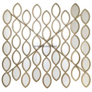 Miroir mural décoratif vintage de forme carrée en métal plaqué or de qualité supérieure inspiré de l'art rustique - Product Image 6