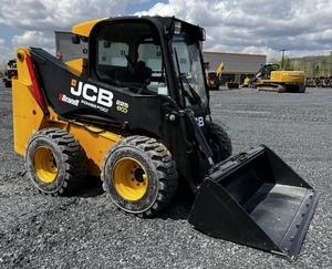 2016 JCB 225 Skid Steer Loader-Performances robustes avec une sécurité supérieure - Product Image 1