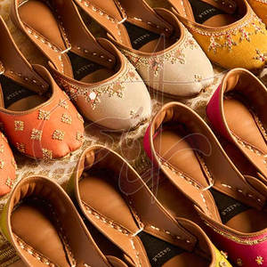 Unique <b>Design</b> Low MOQ Women Khussa Solid Color Custom Made Anti-Slippery High Quality Lightweight - Product Image 6