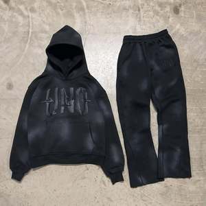 Ensemble de pantalons de survêtement baggy à capuche épais et surdimensionnés sur mesure du fabricant Survêtement respirant imprimé pour hommes avec techniques de strass - Product Image 5