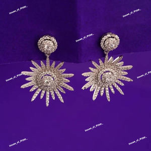 Pendientes de Plata con Diseño de Gota de Sol con Micro Pavé de Moissanita Brillante, Diseño de Pendientes Colgantes Brillantes para Fiestas y Uso Diario - Product Image 3