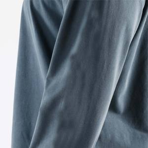 T-shirts de couleur unie à manches longues en coton avec logo personnalisé: équipement d'haltérophilie abordable - Product Image 5