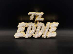 Pendentif Cœur Personnalisé Micro-Pavé CZ Effet Glacé avec Chaînes Figaro et Cubaines en Acier Inoxydable Bijoux Hip Hop Unisexe - Product Image 4