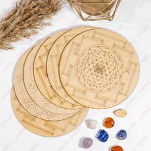 Tableros de cristal Shree Yantra de calidad premium, tableros de curación natural para regalos, astrología y meditación a precio de mayorista. - Product Image 2