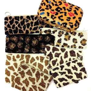 Cartera pequeña de enfermera con bordado de cuentas artesanal Premium hermosa elegante Premium y alta calidad elegante por Hiba Enterprises - Product Image 4