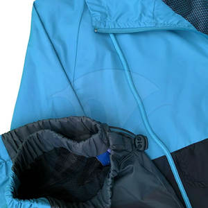 ชุดวอร์มผู้ชายขายดี น้ำหนักเบา ปรับแต่งได้ ความยาวระดับเข่า ทนทาน ระบายอากาศดี มีฮู้ด ป้องกันลม เหมาะสำหรับฤดูใบไม้ผลิ - Product Image 5