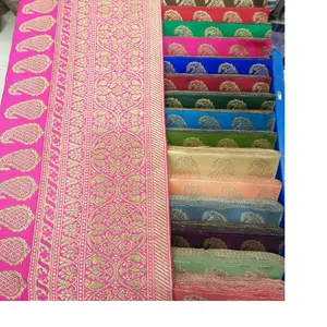 Cordones de trabajo de hilo bordado hechos a medida con opciones multicolores en Bordado de hilo en 7 pulgadas de ancho en diseño paisley.