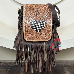 2025 vente en gros mode usiné à la main en cuir frange sacs à main de luxe Design à la mode en cuir à carreaux femmes sacs de messager sac à main - Product Image 1