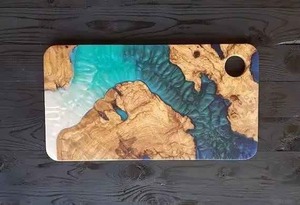 Planche à découper personnalisée en résine et bois Planche à découper en résine époxy Planche à découper en résine faite à la main - Product Image 2