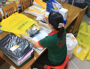 Sac à dos étanche pour ordinateur portable Happy School avec fermeture à glissière pour les étudiants ou les affaires - Product Image 6