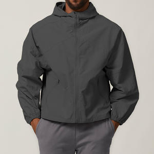 Veste de sport pour homme en polyester, coupe-vent à capuche, fermeture éclair, manches longues, poches, randonnée, camping, tenue de loisirs - Product Image 4