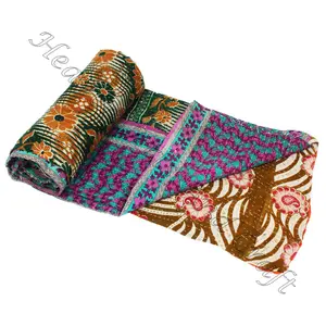 床装饰旧手缝被子Kantha扔在泰国印度可逆手缝重扔旧纱丽毯补丁工作