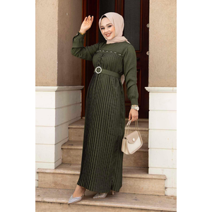 Robe Hijab plissée avec détails pierres Kaki - Product Image 2