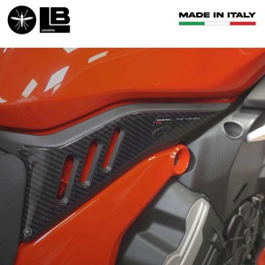 Adesivi Personalizzati 3D in Gel per Serbatoio Moto Ducati Diavel V4 2023 - Product Image 4
