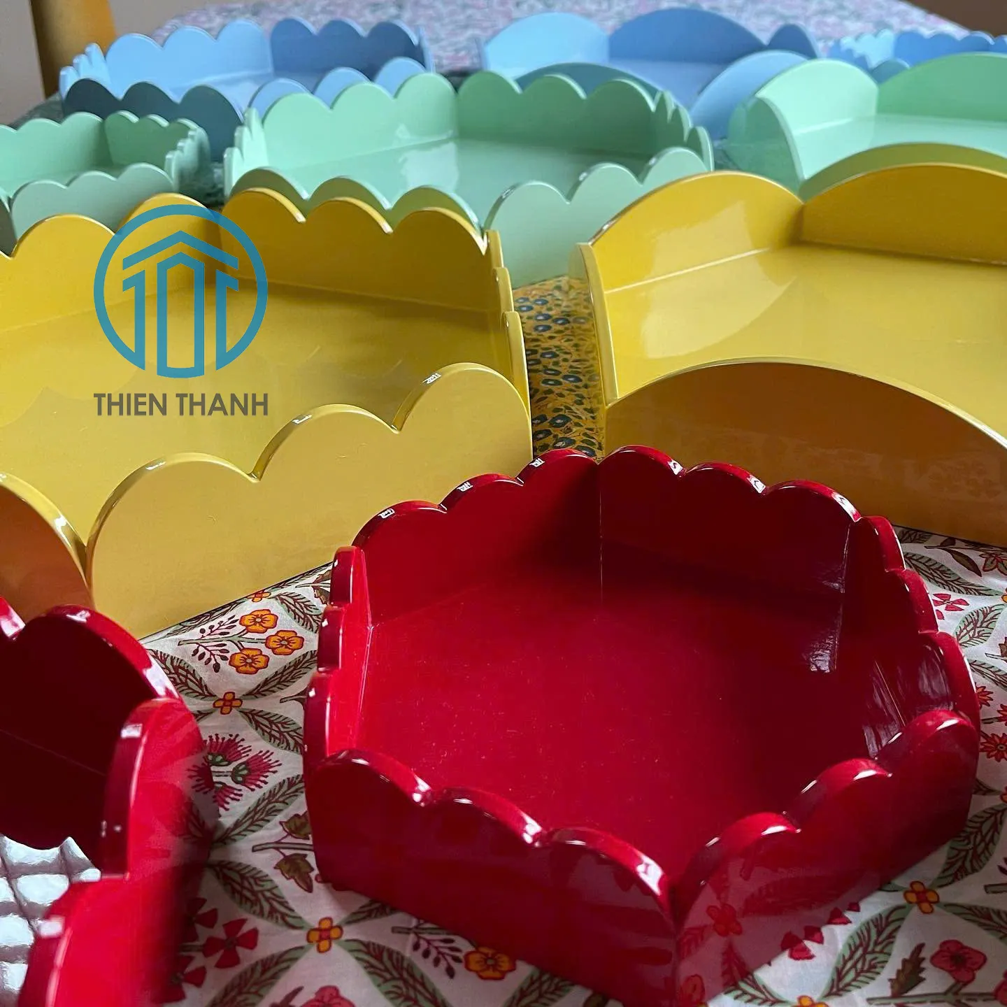 Table Countertop Handmade Vietnam Mini Trays Luxury Customize Lacquerware Trinket Tray Scallop Decorative Lacquer Vanity Tray