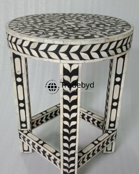 Available in different Colors