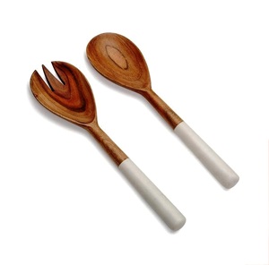 Juego de Servidores de Ensalada Pequeños de Madera Natural Mirha International Handicraft con 2 Espátulas, Utensilios Hechos a Mano Sostenibles, Aptos para Congelador - Product Image 3