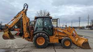 Retroexcavadora Usada Original de Alto Rendimiento 4x4 4x2, Modelo Case 580M2 580N, en Venta a Bajo Precio - Product Image 2