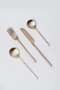 Produit Offre Spéciale Ensemble de couverts de service en laiton de luxe royal pour le dîner de mariage à la maison. - Product Image 4