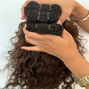 Extensiones de cabello humano de cabello indio crudo alineado con cutícula, mechones rizados dibujados de trama doble, cabello de Color Natural de onda profunda - Product Image 1
