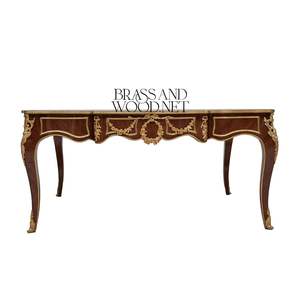 Mesa de Centro de Lujo con Incrustaciones de Madera Intrincadas y Elegantes Detalles de Latón para una Decoración Clásica de Sala de Estar - Product Image 2