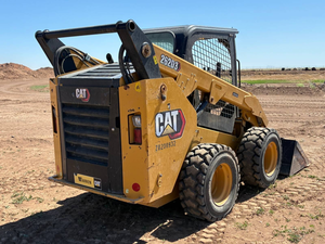 Chargeuse sur pneus d'occasion CAT 272D3 CAT 262D3, 98 CV, diesel, équipement de construction à vendre - Product Image 6