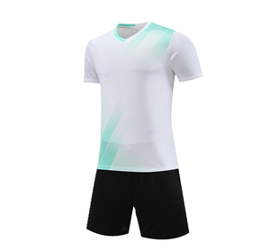 Ropa deportiva de poliéster de secado rápido de alta calidad personalizada, uniformes de ropa de fútbol para hombres, camisetas de fútbol personalizadas - Product Image 1