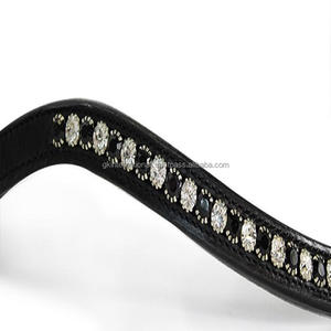 Bande de front de cheval en cuir véritable sur mesure avec rembourrage doux cousu et bande de front bling en cristaux blancs noirs design - Product Image 3