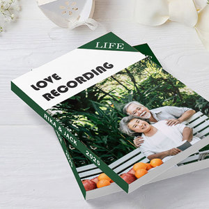 Album photo de mariage avec logo personnalisé, couverture en papier, intérieur en plastique - Product Image 1