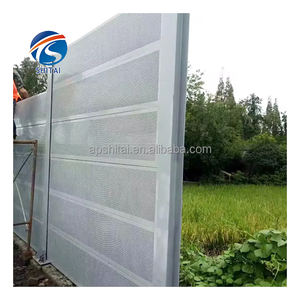 Matériau métallique facile à assembler micro trou barrière <span class=keywords><strong>anti</strong></span>-<span class=keywords><strong>bruit</strong></span> barrière <span class=keywords><strong>anti</strong></span>-<span class=keywords><strong>bruit</strong></span> extérieure barrière <span class=keywords><strong>anti</strong></span>-<span class=keywords><strong>bruit</strong></span> insonorisée pour autoroute - Product Image 1