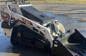 CAT MT100 MINI Track Loader Diesel Engine Mini Skid Steer Loader Construction Equipment Heavy Duty Machinery - Product Image 2