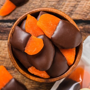 Mélange de fruits tropicaux enrobés de chocolat OEM |   Fournisseur de mangues, bananes et ananas - Product Image 2