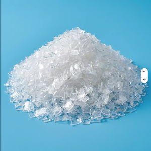Flocons de bouteilles PET recyclées, flocons PET transparents, matière première PET post-consommation de haute qualité pour la fabrication de plastique recyclé en vrac - Product Image 1