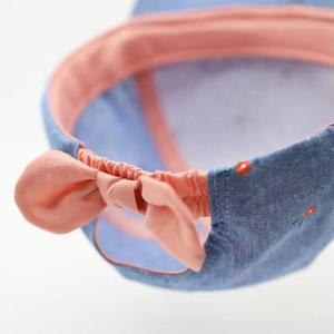 Sombrero de camionero deportivo con sombreado solar de verano de malla de espuma de flores con estampado completo azul claro - Product Image 4