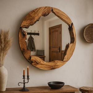 Espejo de Pared de Madera Hecho a Mano de Primera Calidad para Decoración del Hogar, Preparación de Maquillaje e Interiores Elegantes Disponible para la Venta - Product Image 1