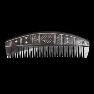 Peine para el Cuidado del Cabello CRAFT EXIM, Hecho a Mano y Grabado, para el Cuidado Diario y un Cabello Suave - Product Image 3