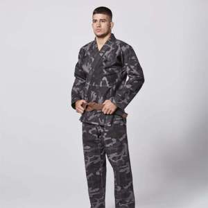 Kimono de MMA BJJ de qualité supérieure, sur mesure, respirant, durable, extensible, séchage rapide, 550 GSM, tissage perlé, camouflage, ensembles uniformes unisexes - Product Image 1