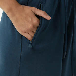 Pantalon de survêtement évasé décontracté d'hiver pour femmes de haute qualité confortable dernière conception tissu polaire Style avant plat - Product Image 6