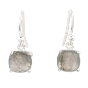 Boucles d'oreilles pendantes en argent Sterling 925 faites à la main d'inspiration religieuse pierre naturelle forme carrée Labradorite cadeau pour les filles - Product Image 1