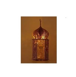 Lanterne en métal élégante pour le Ramadan, pour décorations de fête, rehaussant l'aspect festif avec une lumière douce et chaleureuse de bougie - Product Image 3