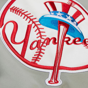 Chaqueta Bomber de Béisbol Vintage Letterman American State Full-Snap College para Hombre New York Navy/Grey Team Origins Material Satinado - Product Image 5