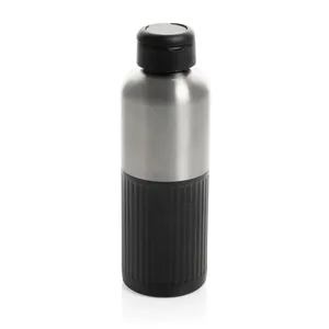 Tumbler Sostenibile in Acciaio Inossidabile da 750ml con Design Ondulato RCS - Product Image 1