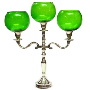 Portavelas de Vidrio Mosaico Hecho a Mano al por Mayor |   Candelabro Decorativo de Metal de 3 Brazos con Copas de Vidrio Verde para el Hogar, Bodas y Eventos - Product Image 1