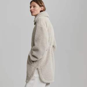 Warm High-Neck Grey <b>Sherpa</b> Jacket with Snap Buttons Stylish and Cozy Fleece Outerwear for Winter - Product Image 6
