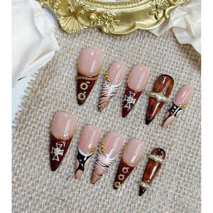 Uñas Postizas Crimson Sovereign - Product Image 1