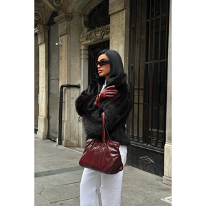 Abrigos Cortos de Piel Sintética Negra para Mujer - Product Image 2