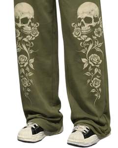 Custom Olive Green Skull Rose Print <b>Wide</b> <b>Leg</b> Sweatpants Women Oversized Streetwear Fleece Jogger Pants Custom OEM Manufacturer - Product Image 3