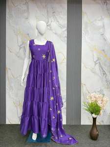 RADHE EXPORTS Confort optimal Style pur doux léger Organza Tissu imprimé fleuri Intérieur moderne ROBES ANARKALI Quick Indian - Product Image 5