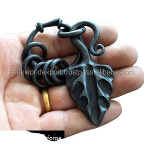 Elagant Unique Faison Neckless Hand Forged Viking Neck Pendant para hombres Collar de hierro para hombres Collar medieval de moda de FWE - Product Image 2